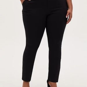 NWOT torrid studio black straight leg slacks